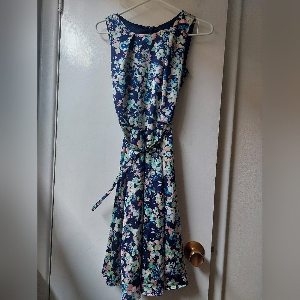 Eva Mendes for New York & Company Floral Maxi Dress - Navy and White